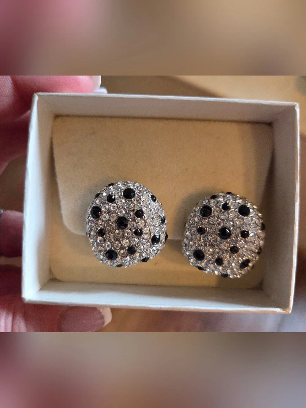 Kenneth Jay Lane Vintage Silver and Black Pave Crystal Button Clip On Earrings - Picture 1 of 2